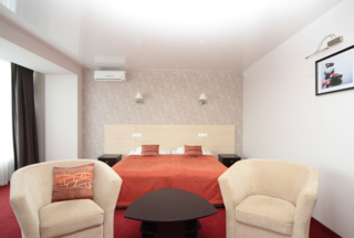 Гостиница Альянс Отель Самарский Самара Улучшенный двухместный номер с 1 кроватью или 2 отдельными кроватями-4